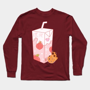 Kawaii japanese strawberry milk and cookies Long Sleeve T-Shirt